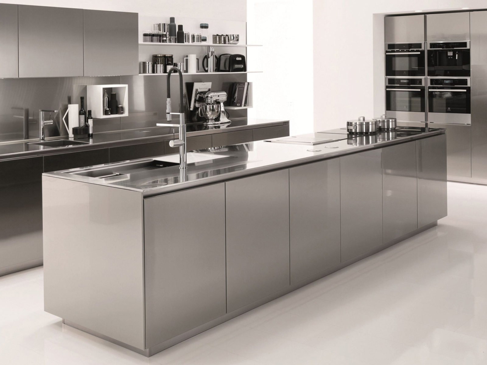 inox